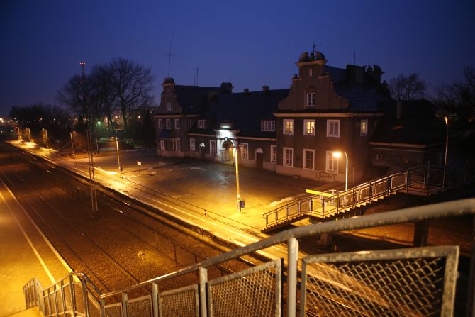 kolo_railway station back.jpg