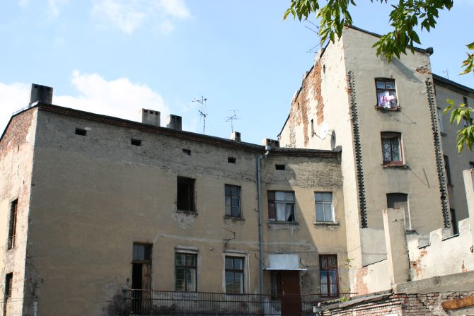 LG_069_siedziba centralnego magazynu.jpg